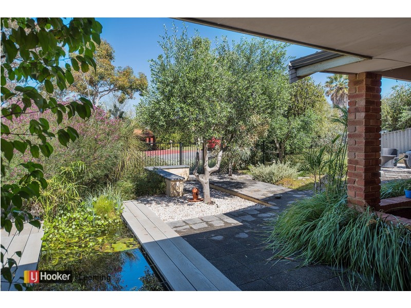 3 Rae Place, Leeming WA 6149