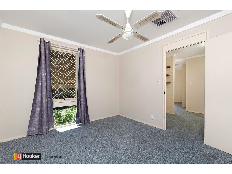 6 Watsonia Street, Maddington WA 6109