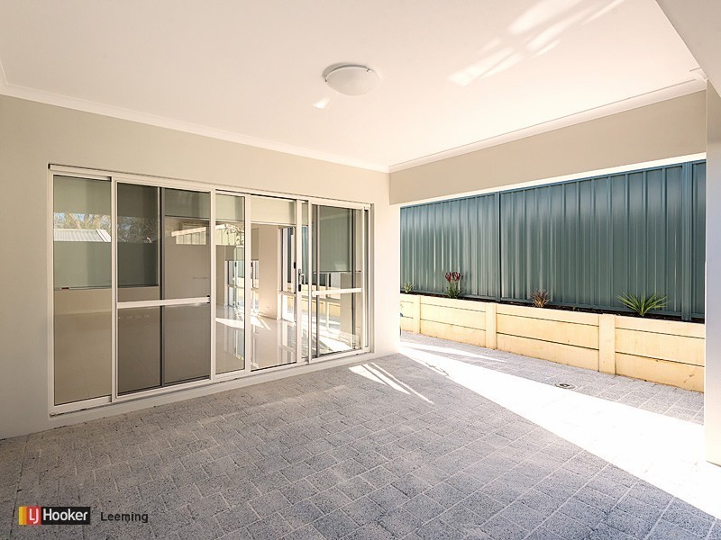 20A Clara Road, Hamilton Hill WA 6163