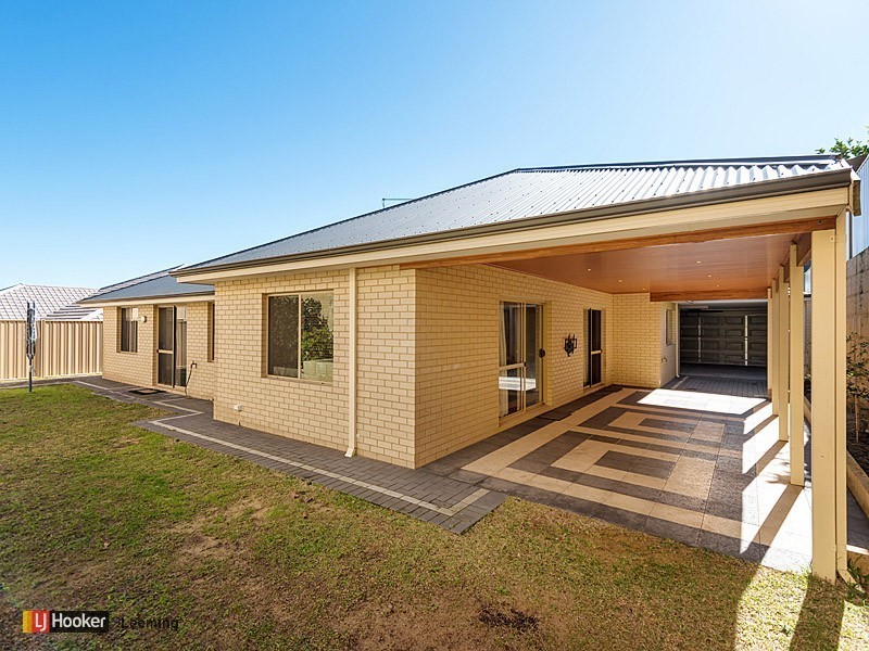 51 Peregrine Circle, Beeliar WA 6164