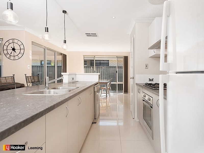 43 Kudos Circuit, Harrisdale WA 6112