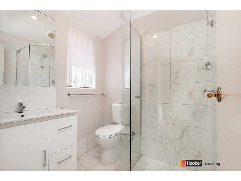 9B Dundee Street, Leeming WA 6149