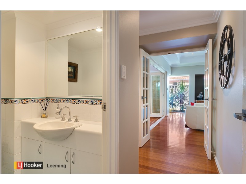 4 Carmody Court, Bull Creek WA 6149