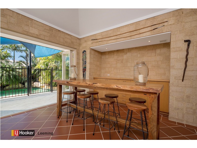 4 Carmody Court, Bull Creek WA 6149