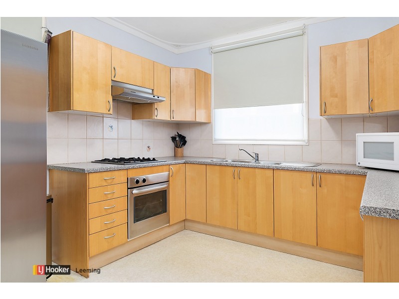 14 Peter Street, Kelmscott WA 6111