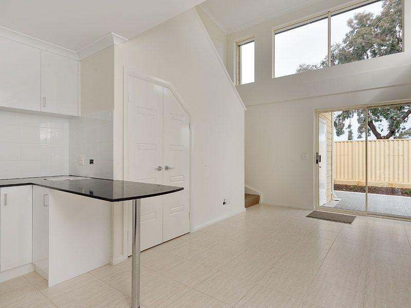 6/25 Southwell Crescent, Hamilton Hill WA 6163