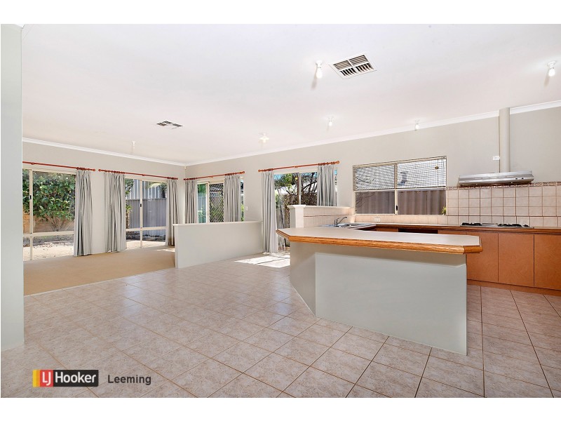 16 Millstream Place, Success WA 6164