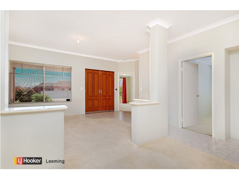 16 Millstream Place, Success WA 6164