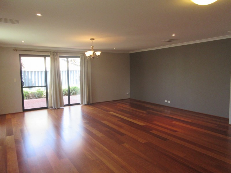 13 Hibiscus Way, Baldivis WA 6171