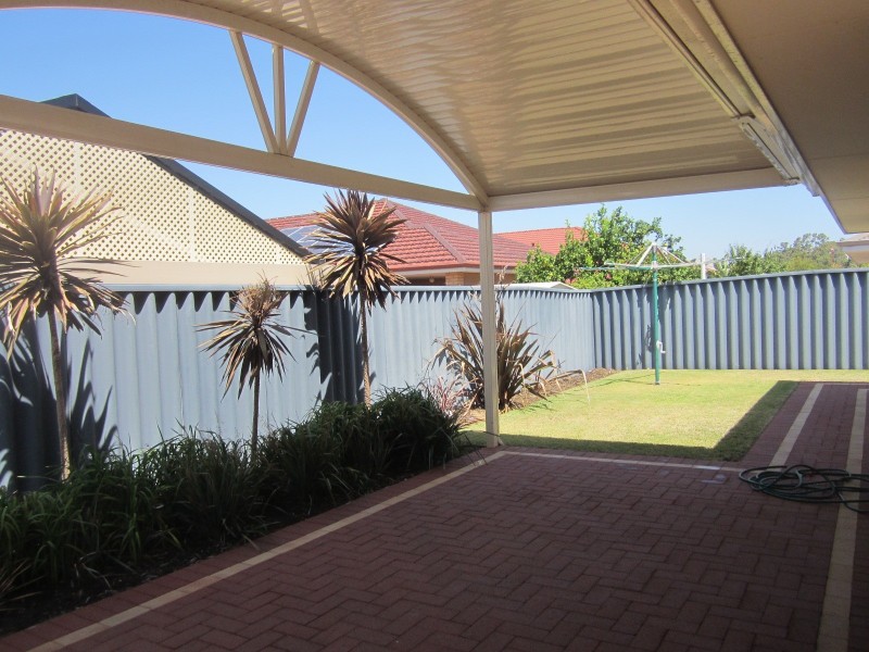 13 Hibiscus Way, Baldivis WA 6171