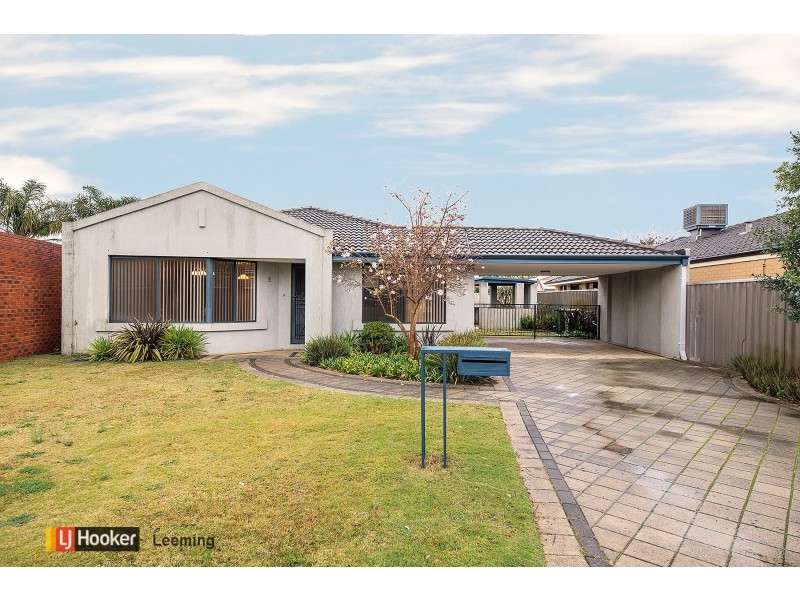 5 Jenniphur Court, Atwell WA 6164