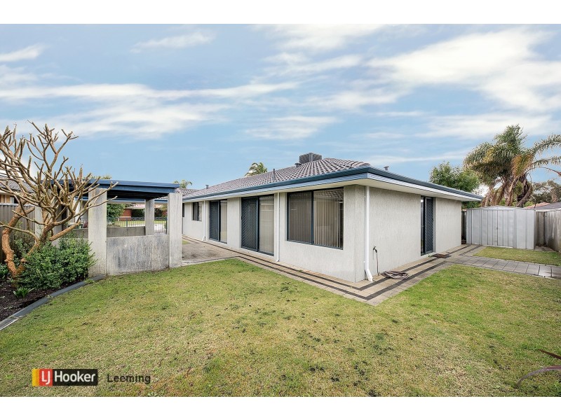 5 Jenniphur Court, Atwell WA 6164