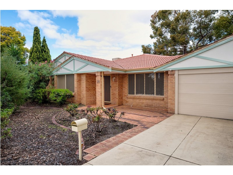 18 Ramsdale Loop, Leeming WA 6149