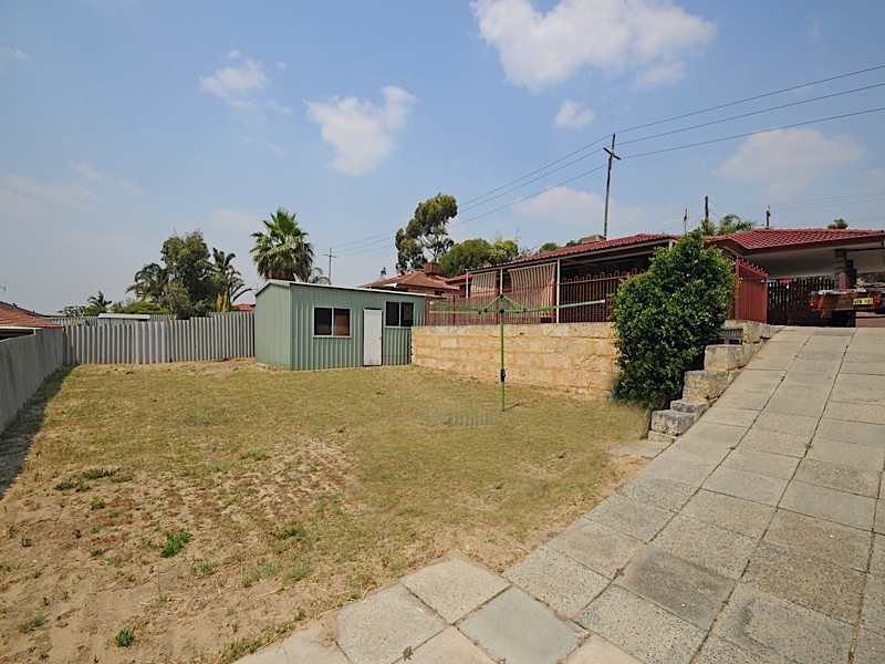 123 Plover Drive, Yangebup WA 6164