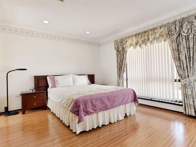 48 Earnshaw Loop, Leeming WA 6149