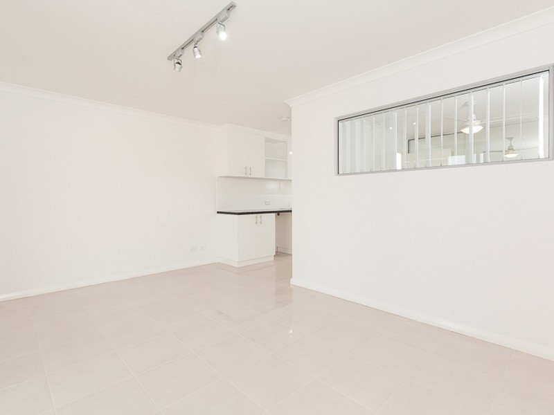12/26 Westralia Gardens, Rockingham WA 6168