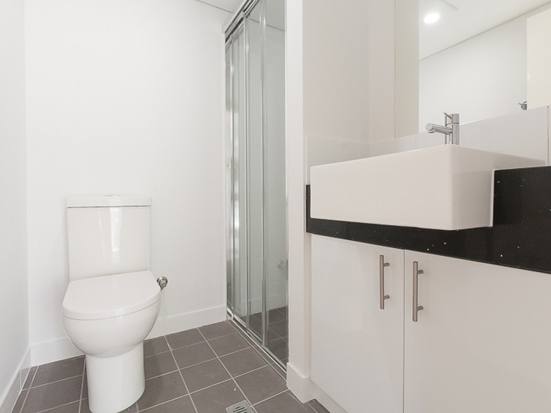 2/12 Westralia Gardens, Rockingham WA 6168