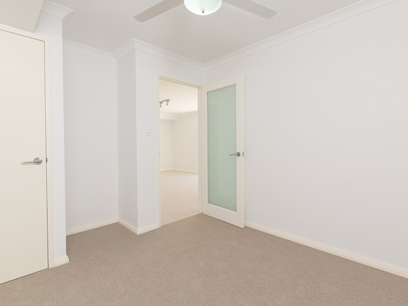 3/12 Westralia Gardens, Rockingham WA 6168