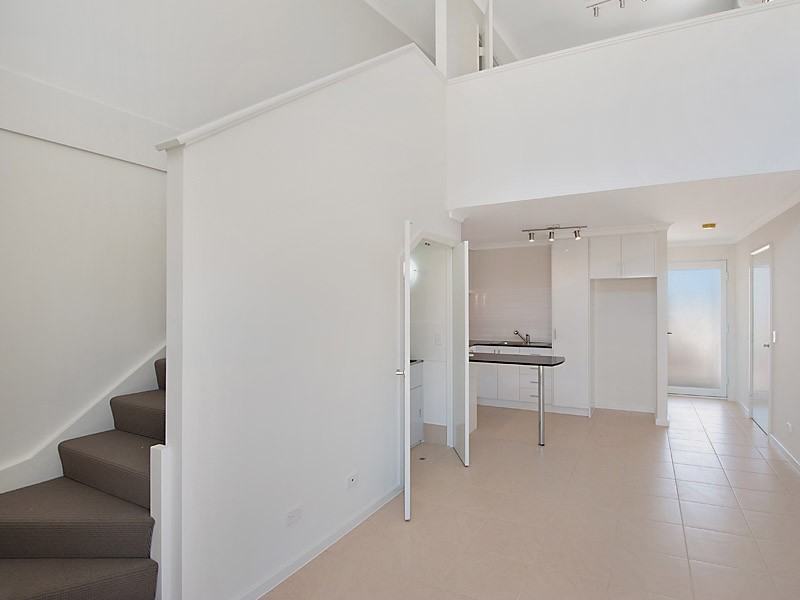 5/7 George Street, Rockingham WA 6168