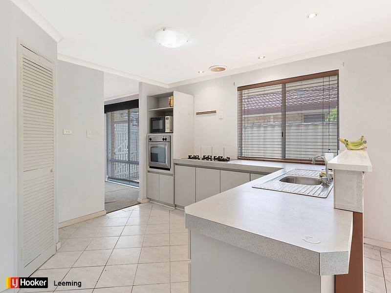 3 Ursuline Vista, Queens Park WA 6107