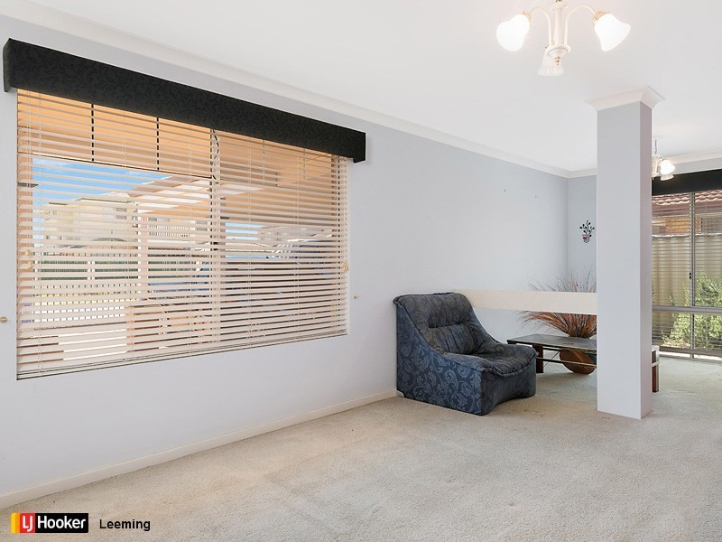 3 Ursuline Vista, Queens Park WA 6107