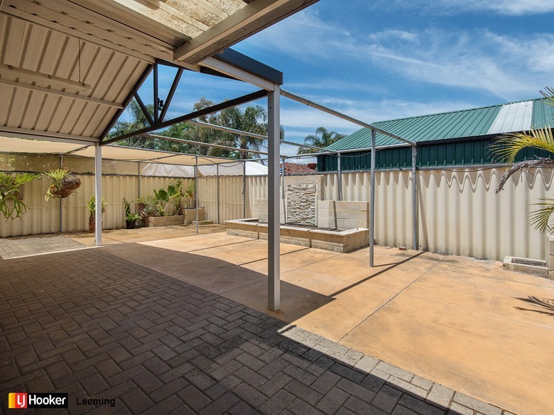 3 Ursuline Vista, Queens Park WA 6107
