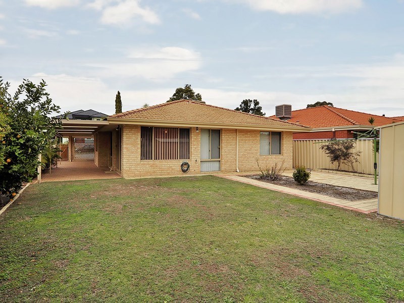 9 Brooke Gardens, Bateman WA 6150