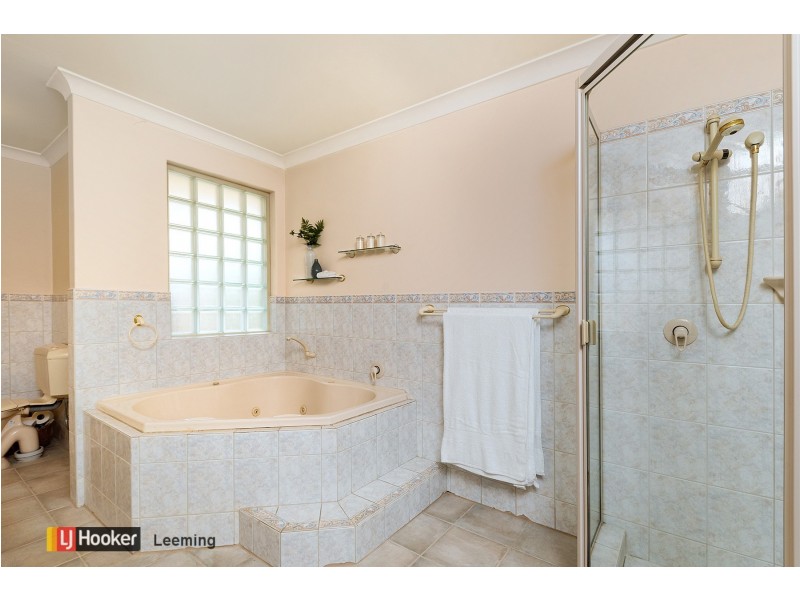 10 Beckley Circle, Leeming WA 6149