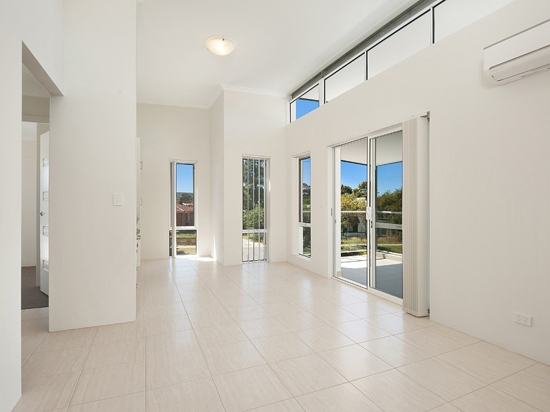 4/43 Hooley Road, Midland WA 6056