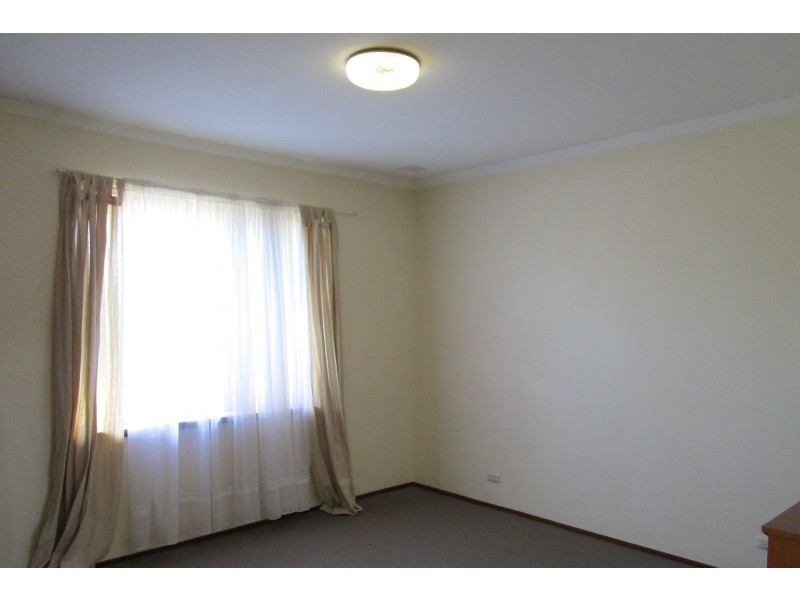 66 Gilbertson Road, Kardinya WA 6163