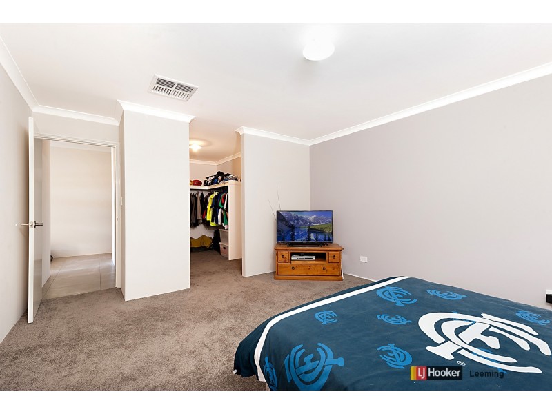 69 Villatella Gardens, Piara Waters WA 6112