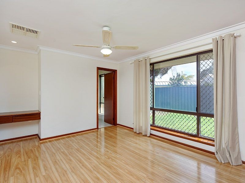 31 Matthew Avenue, Leeming WA 6149