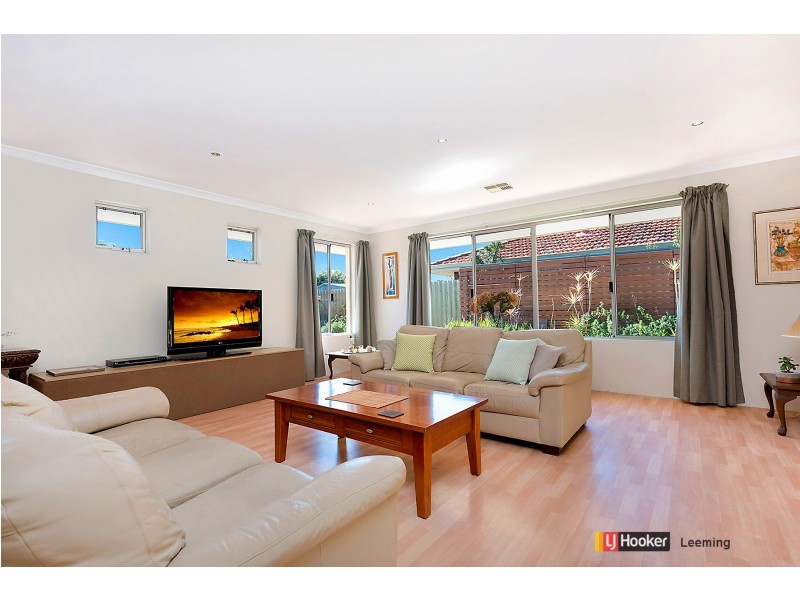 16 London Way, Bateman WA 6150