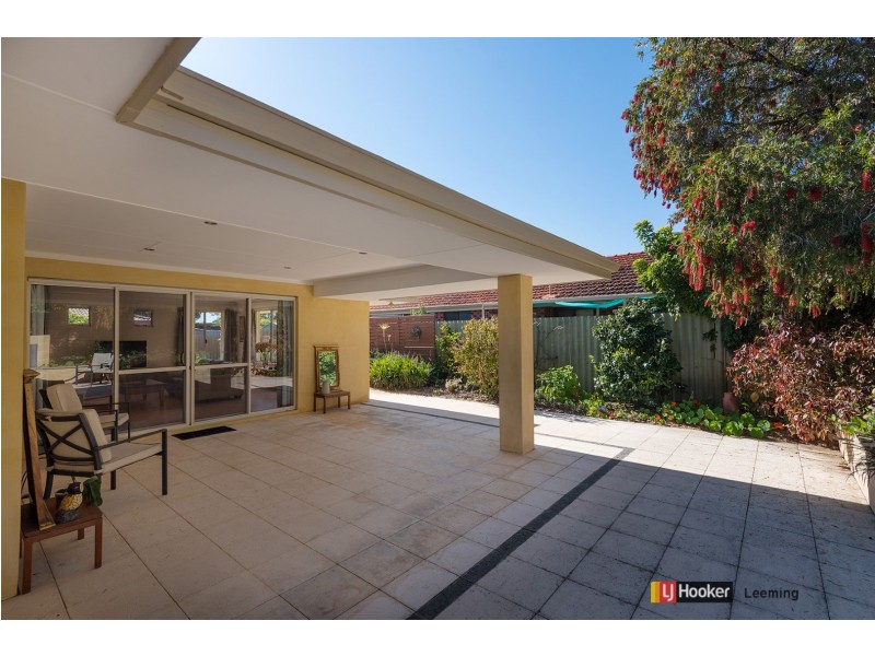 16 London Way, Bateman WA 6150