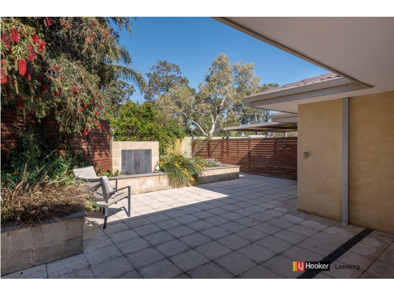 16 London Way, Bateman WA 6150
