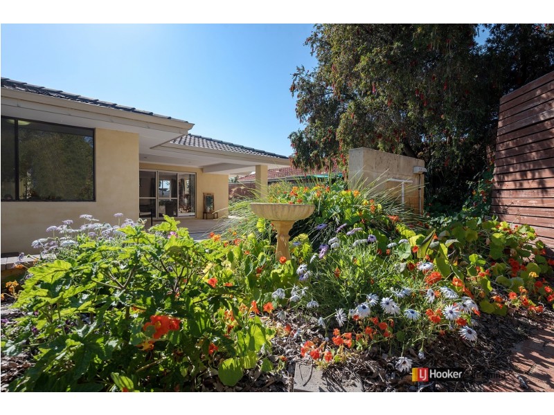 16 London Way, Bateman WA 6150