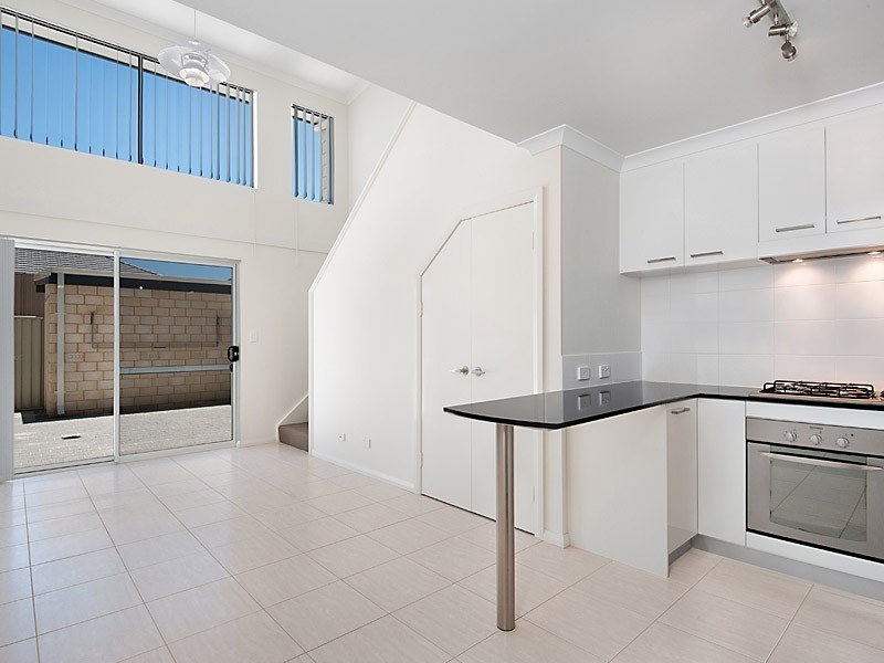 7/1 Positano Crescent, Yangebup WA 6164