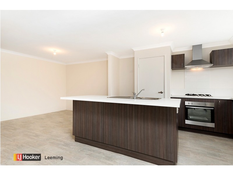 15 Corton Approach, Wellard WA 6170