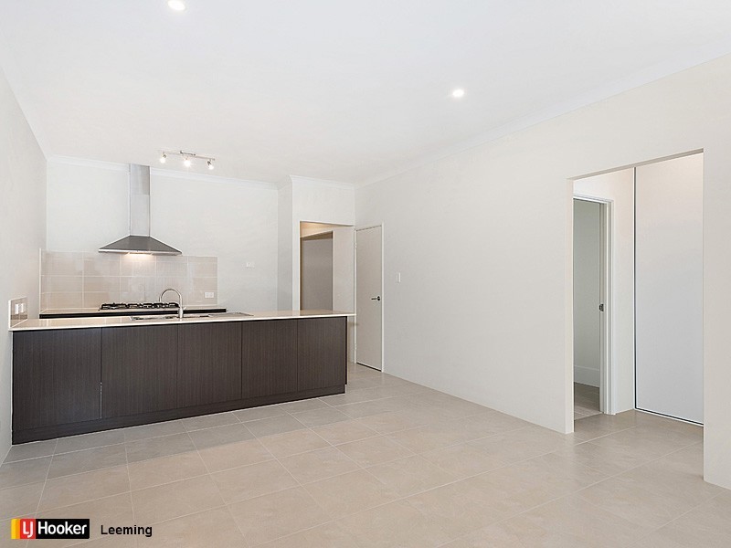 93 Veterans Drive, Byford WA 6122