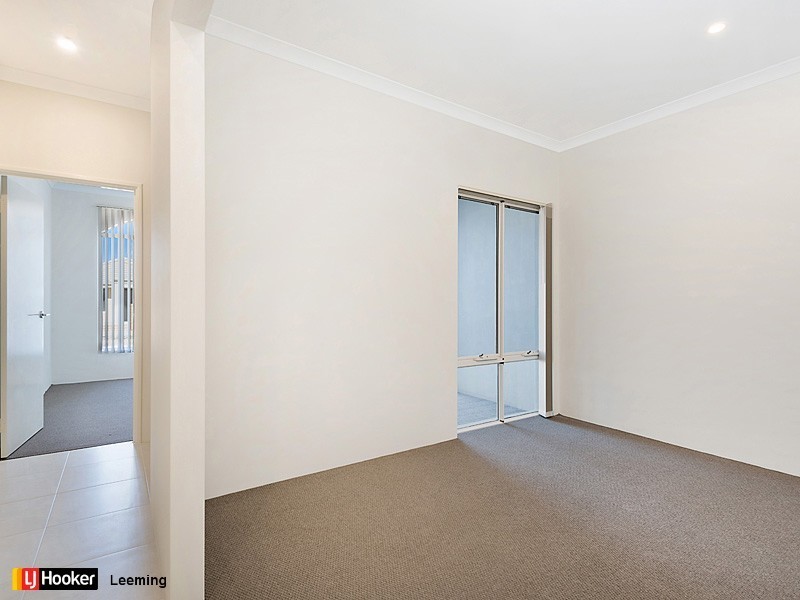 93 Veterans Drive, Byford WA 6122