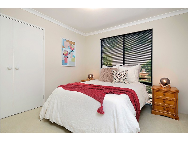 7 Peak Court, Leeming WA 6149