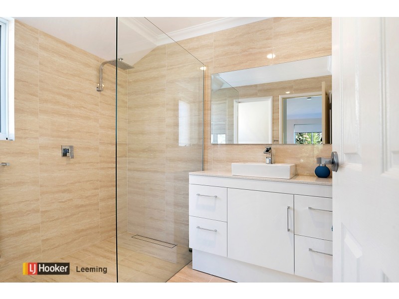 15 Hartwell Parade, Jandakot WA 6164