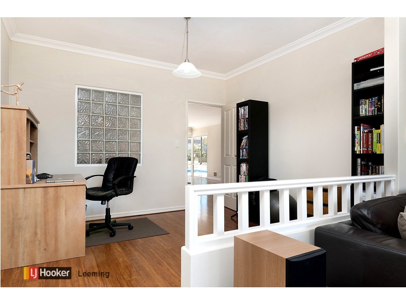 15 Hartwell Parade, Jandakot WA 6164