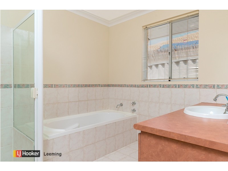 15 Hartwell Parade, Jandakot WA 6164