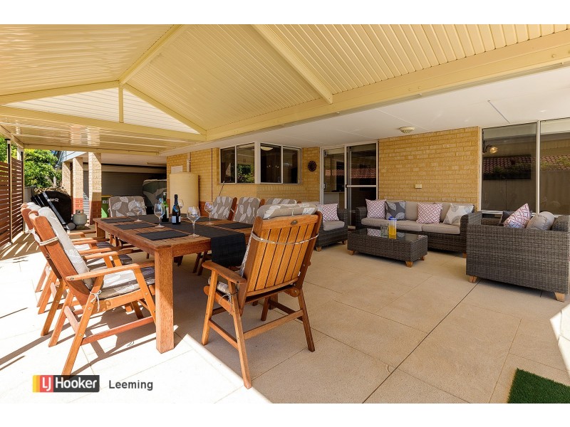 15 Hartwell Parade, Jandakot WA 6164