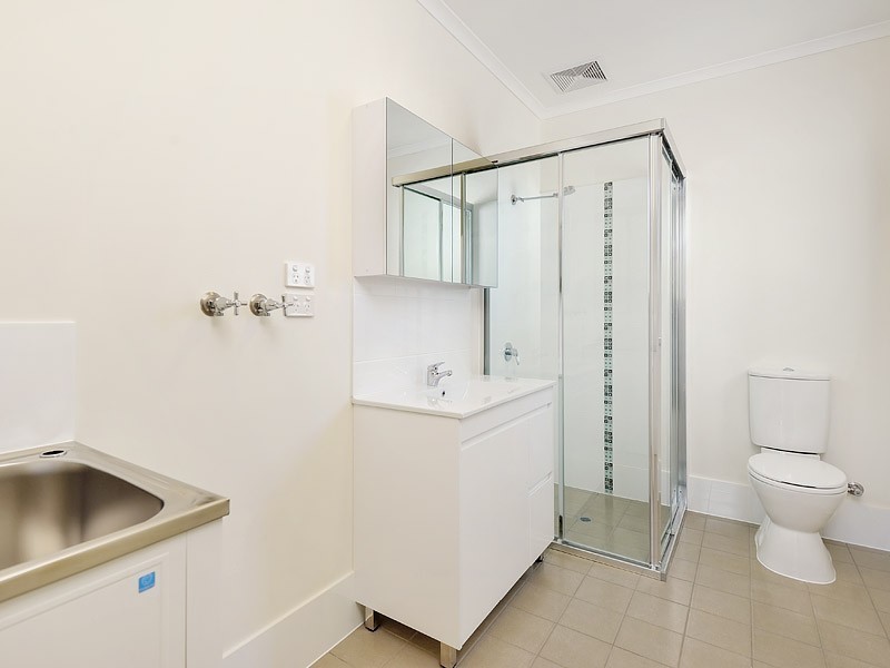 2/12 Bushlark Turn, Erskine WA 6210