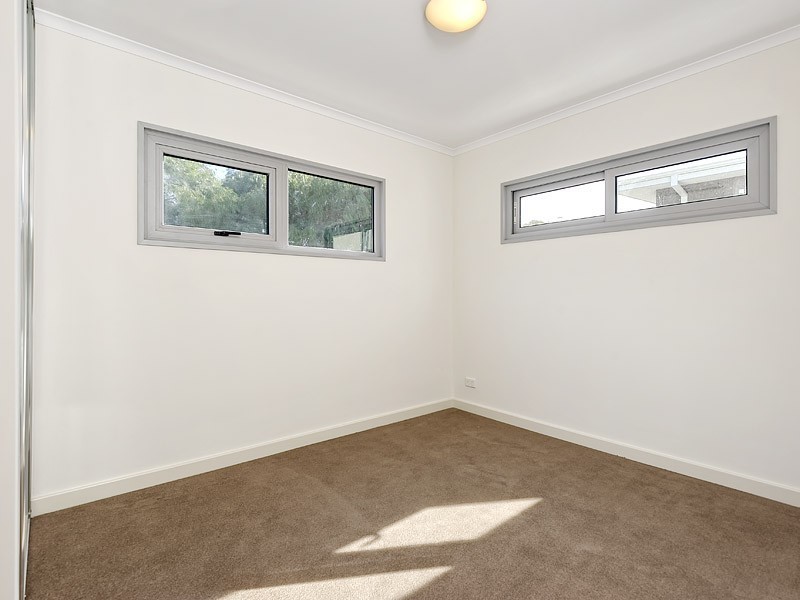2/12 Bushlark Turn, Erskine WA 6210