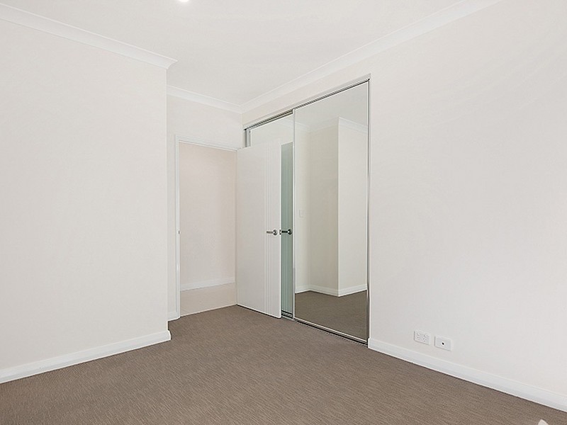 3/9 Orleans Street, Spearwood WA 6163