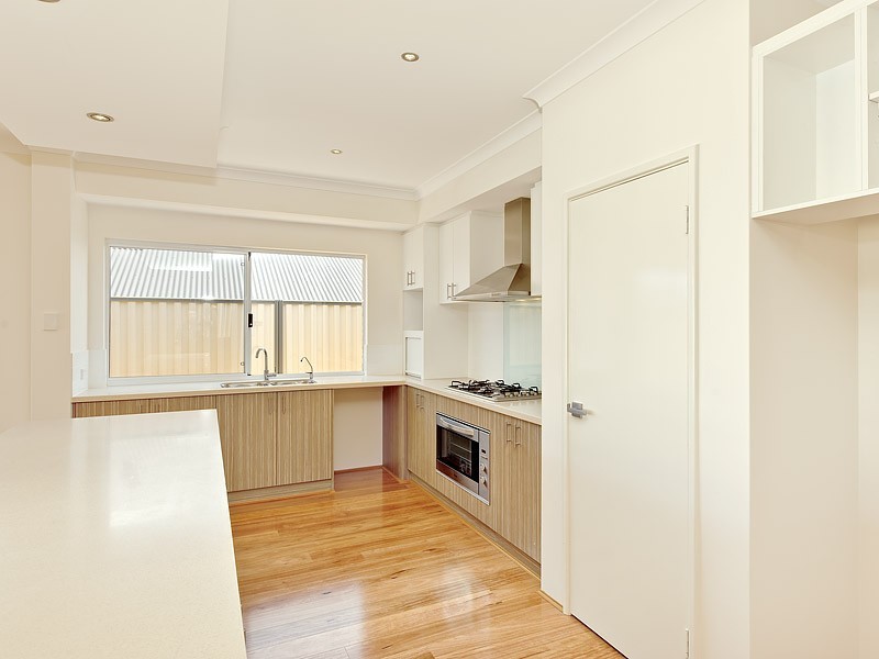 45 Belmore Bend, Aubin Grove WA 6164