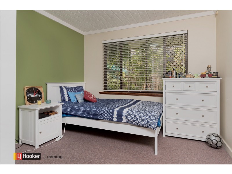 27 Matthew Avenue, Leeming WA 6149